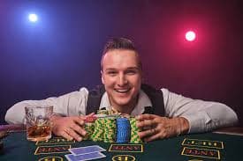 Antarmuka permainan slot Mahjong Ways di hollyslot77 dengan tampilan reel dan kontrol taruhan